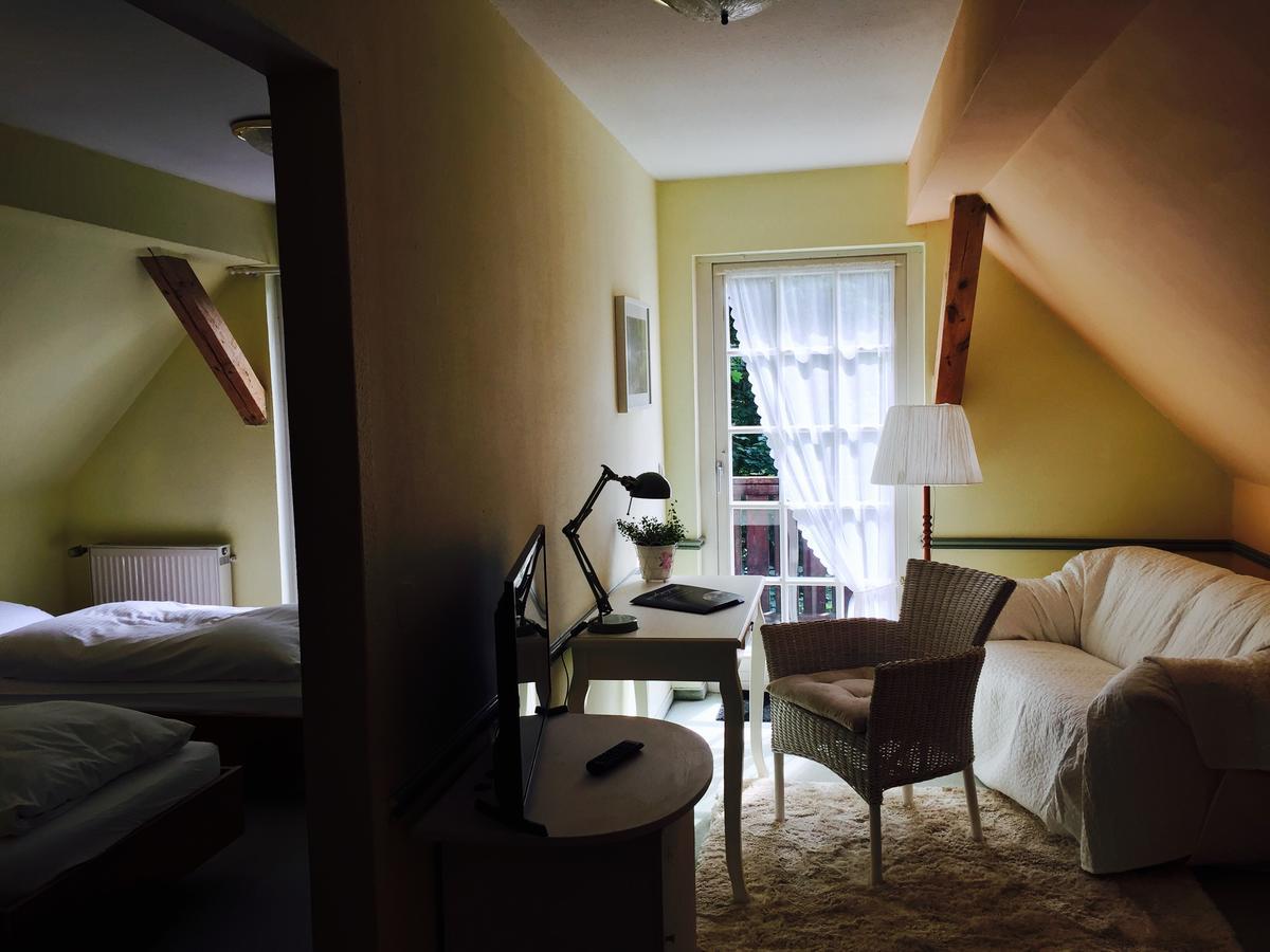 Landhotel Gutshof Im Oertzetal In Oldendorf, Suedheide Хермансбург Екстериор снимка